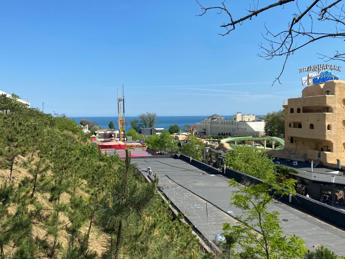 Arcadia Sky Apartment Odessa Ngoại thất bức ảnh